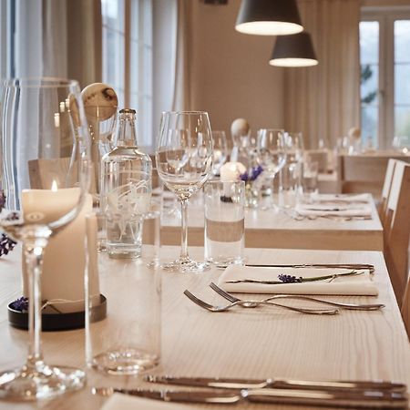 Medelina Hotel Curaglia Екстериор снимка