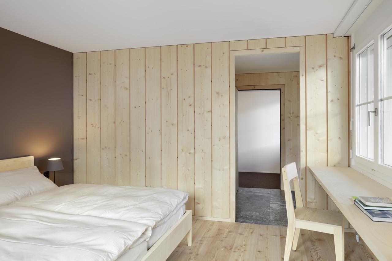 Medelina Hotel Curaglia Екстериор снимка